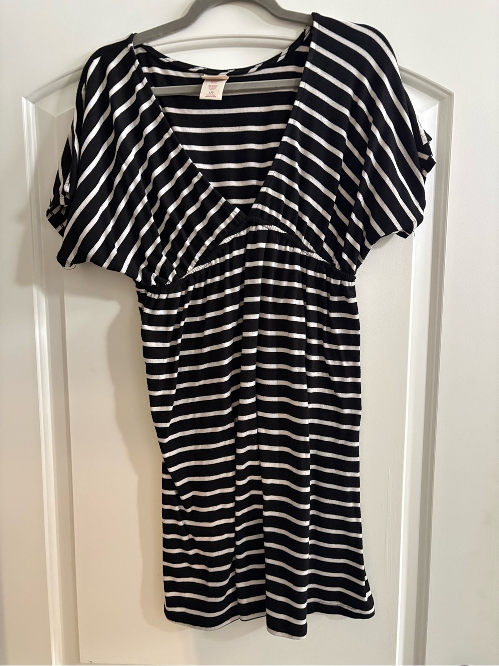 Mossimo Supply Co. Black & White Striped V-Neck Tunic